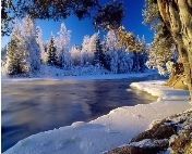 Картинки по запросу лед на реке зимой фото
